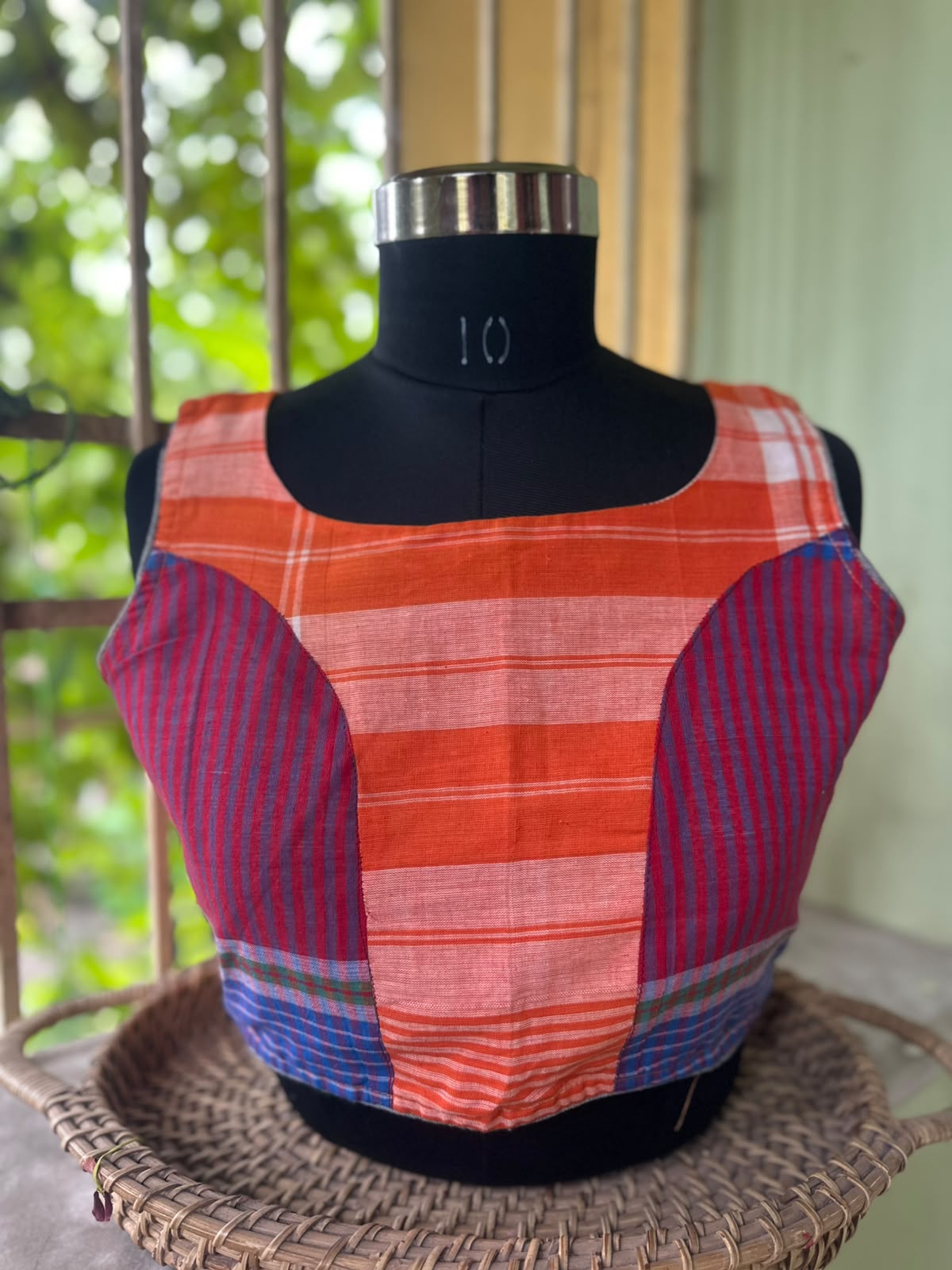 Gamcha multicoloured non padded blouse with lining — alternate view