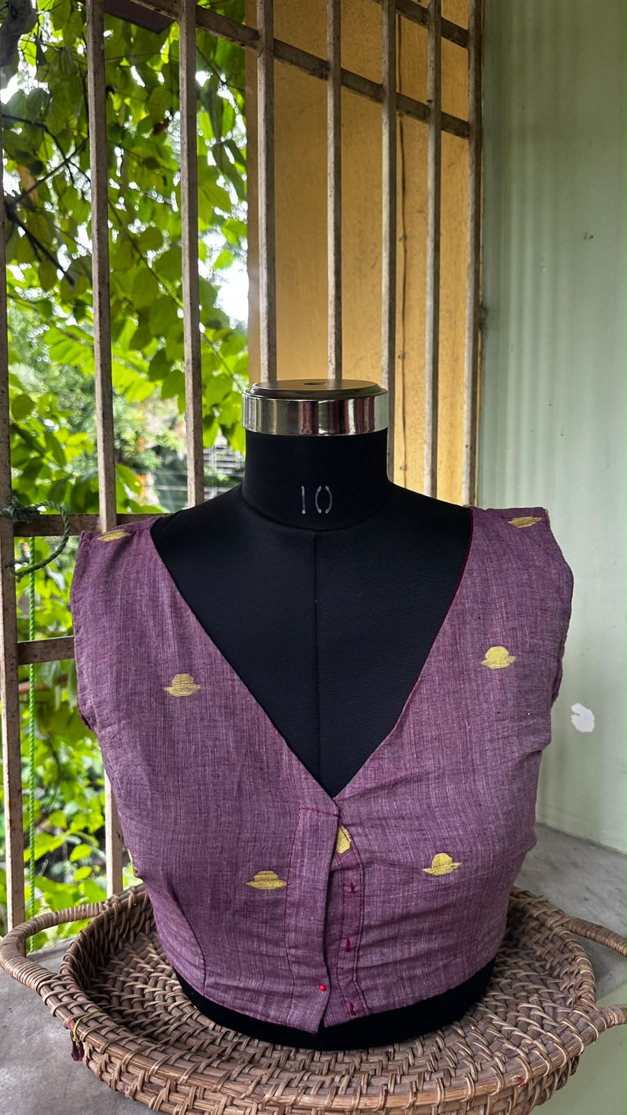 Jamani Non Padded sleeve less blouse( Purple) — alternate view