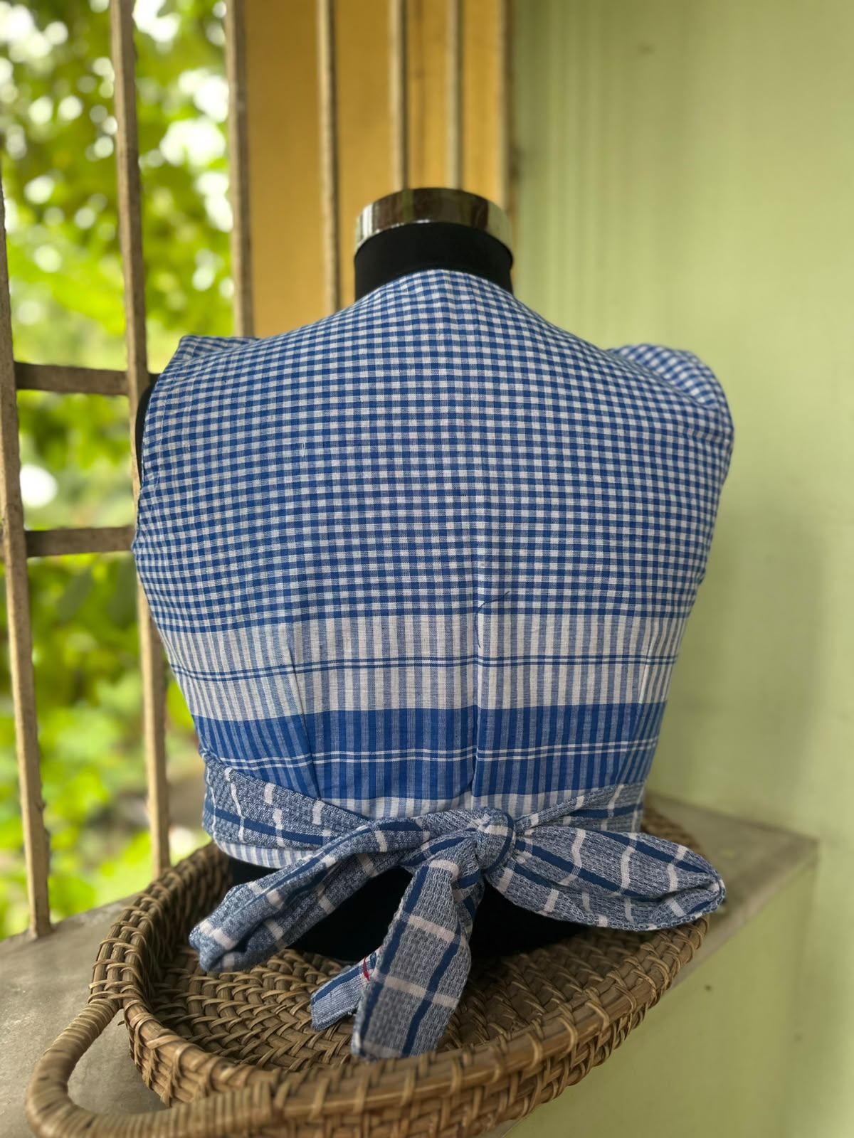 Gamcha wrapped blouse with lining — alternate view
