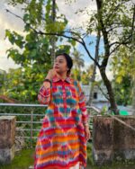 Katki Gamchha Kurta with Palazzo Pants - Image 3
