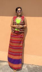 Tribal fabrics wrapped skirt for plus size women - Image 2
