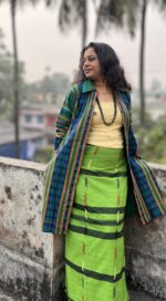 Dokhona long Shrug with collars and pockets - Image 4
