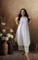 Handloom cotton Jamdani Coord Set - Image 2